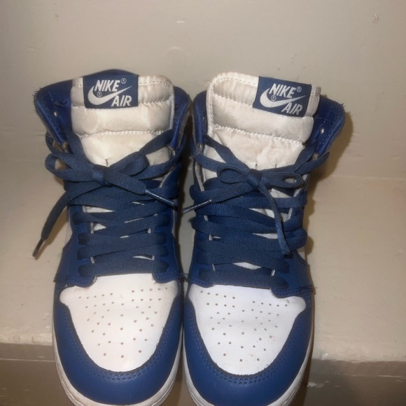 Air Jordan 1 Retro High OG 'True Blue' Used size 5Y - Picture 2 of 7